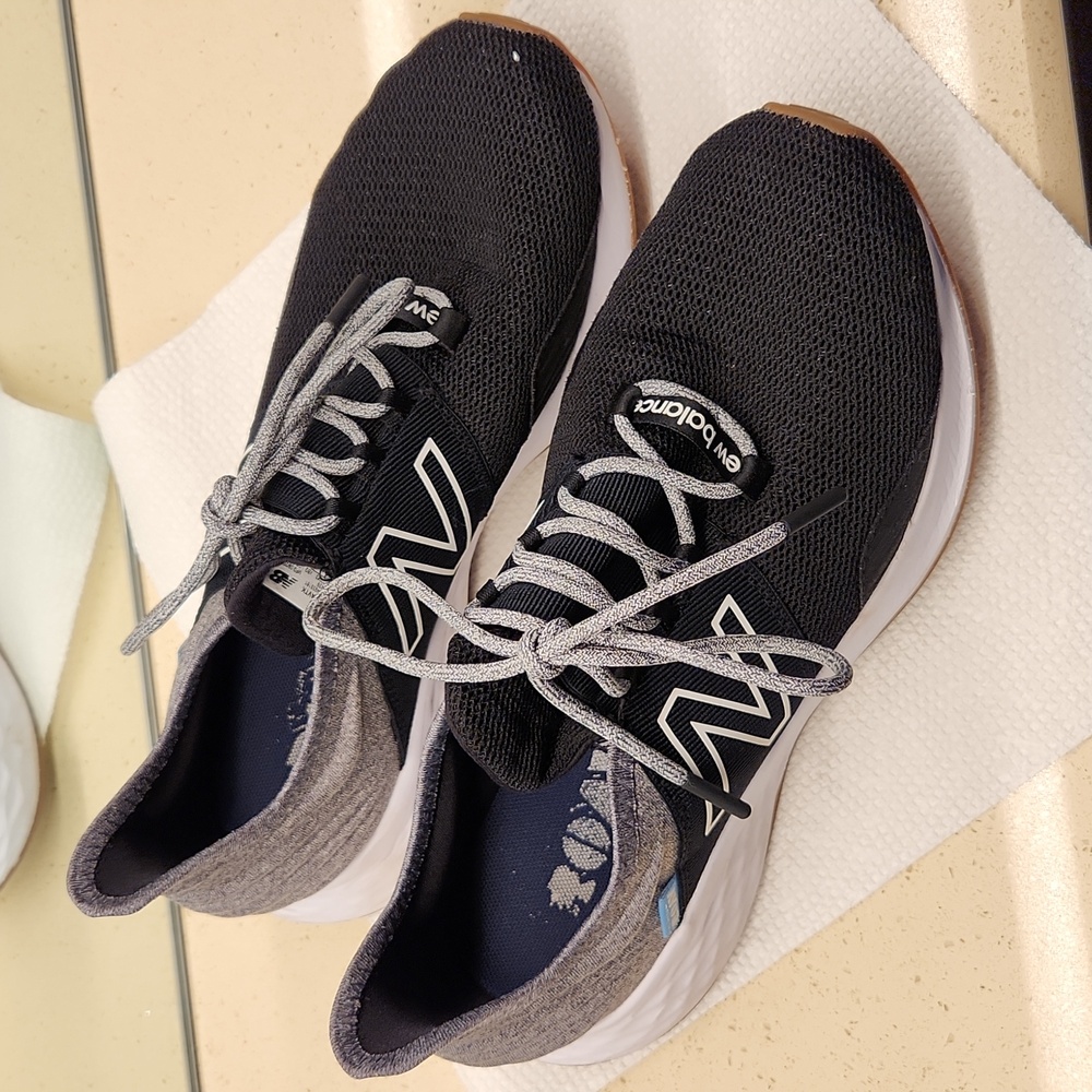 New Balance womens sneakers